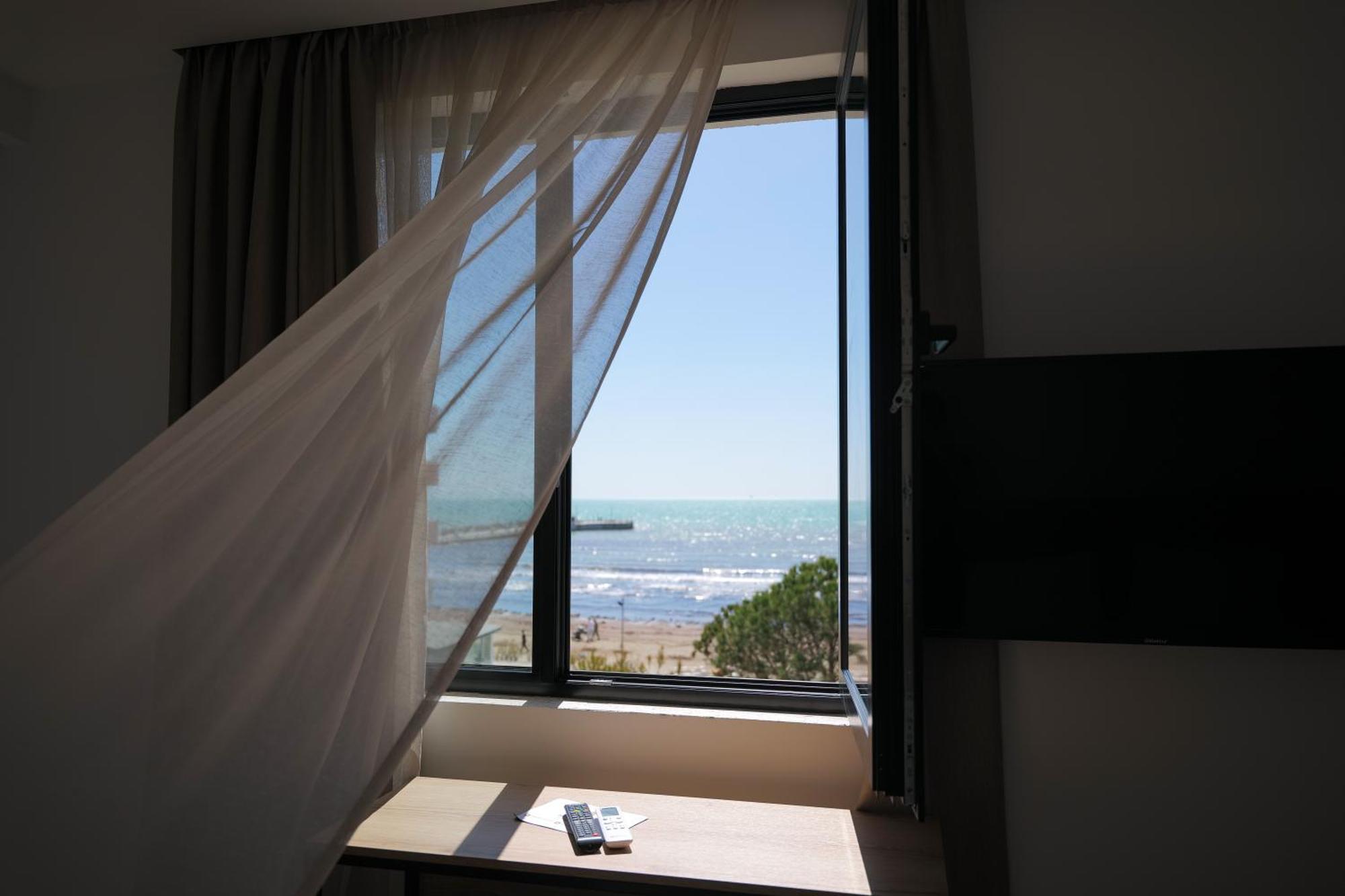 Afa Hotel Durrës Eksteriør billede